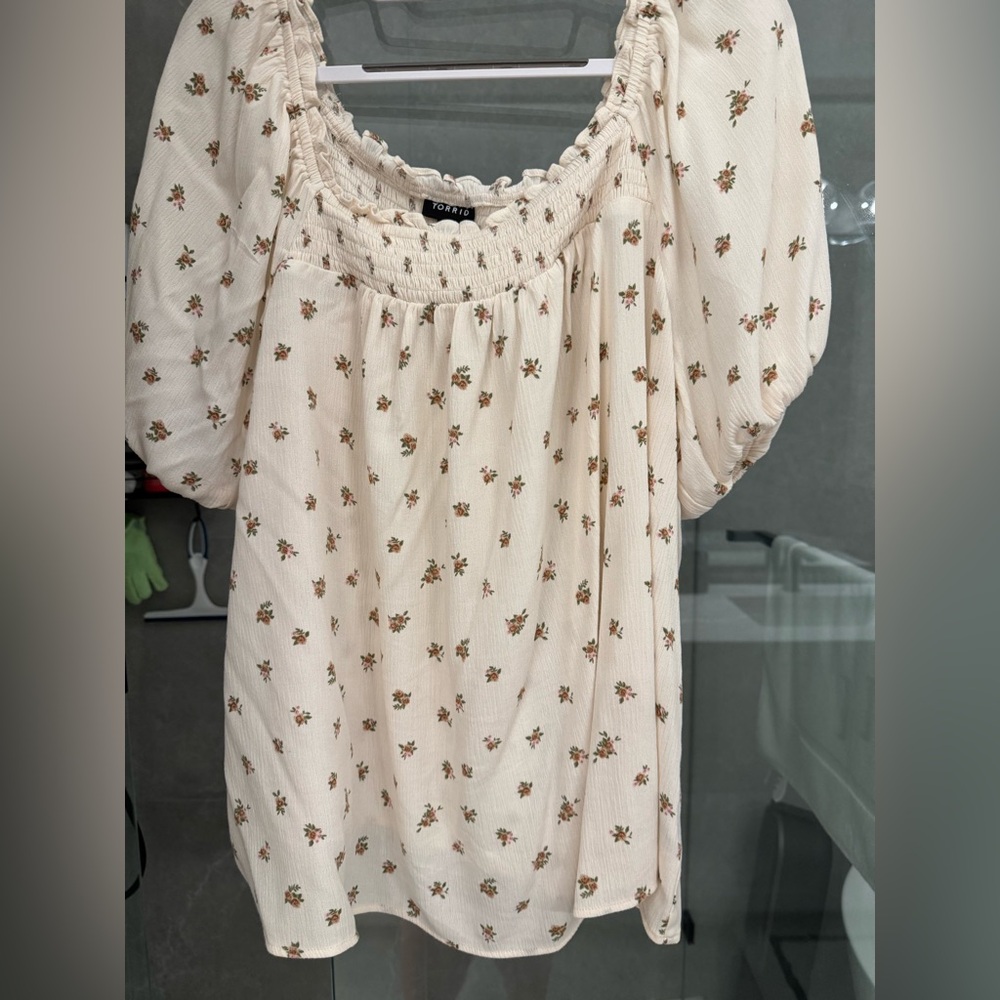 Torrid Ivory Floral Blouse